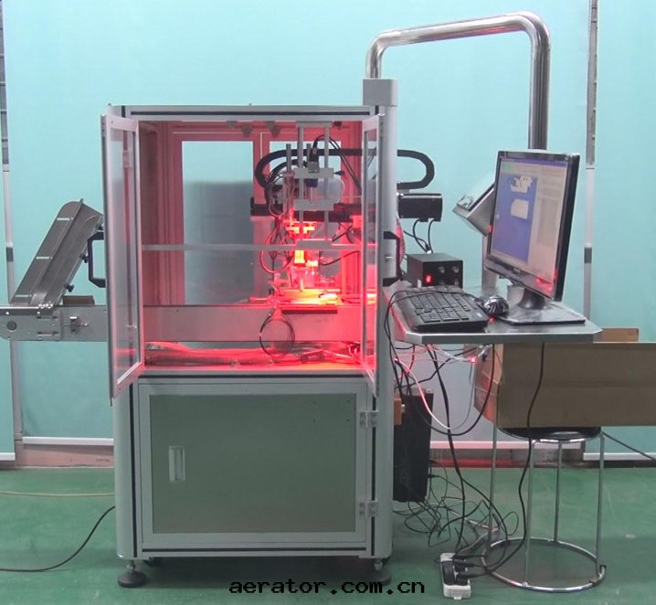 全自(zì)動(dòng)高(gāo)精度(dù)平面(miàn)貼标機(jī)